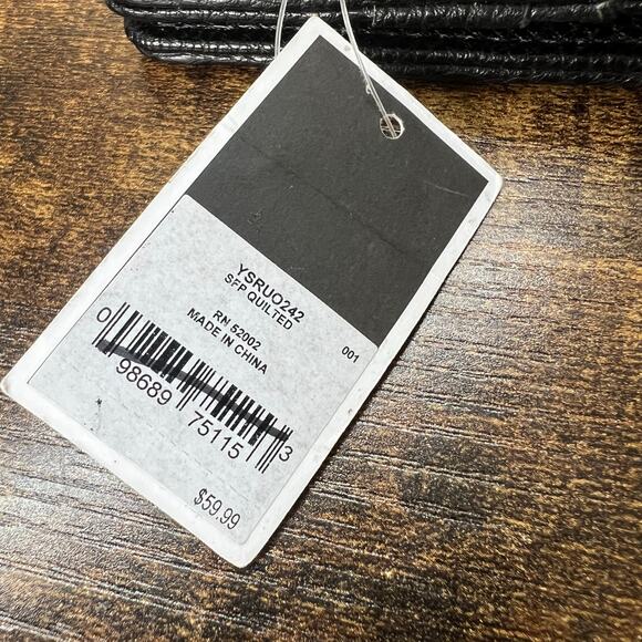 Juicy Couture SFP Quilted Mini Wallet 4x4 Gold Tone Heart Lock & Key Bi-Fold New - Picture 9 of 11